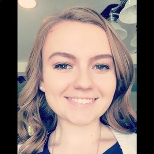 Meet your Posher, Kaitlin